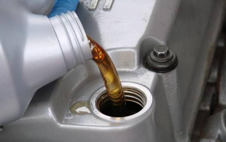 How to change engine oil on nine