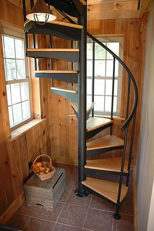 Spiral staircases with drawings: the procedure for their design and installation